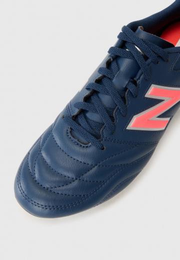 Футбольные бутсы