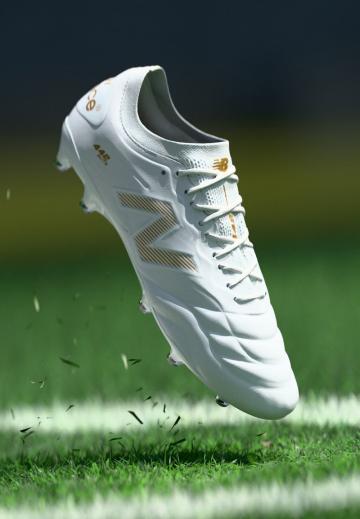 Футбольные бутсы