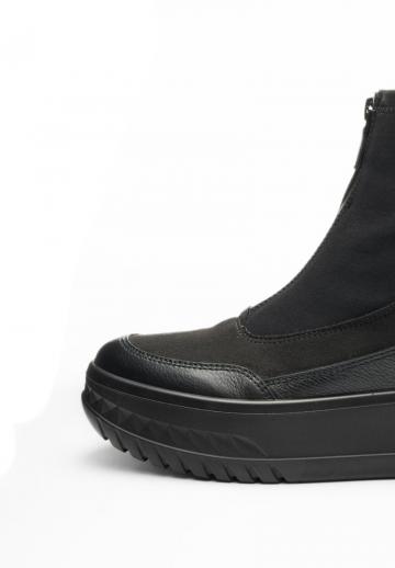 Полусапожки на платформе