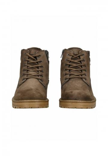 Зимние ботинки