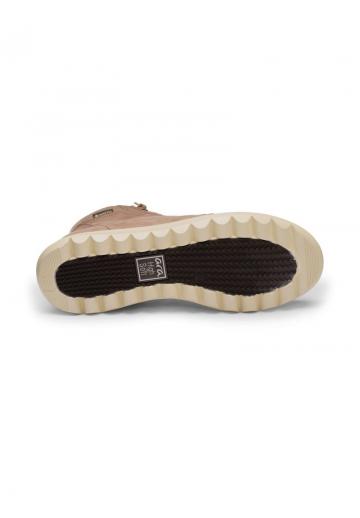 Сапожки на танкетке