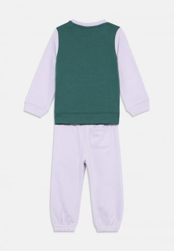 Набор одежды