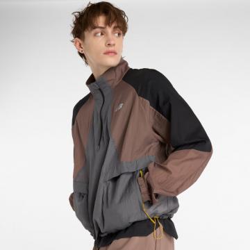 Спортивная куртка