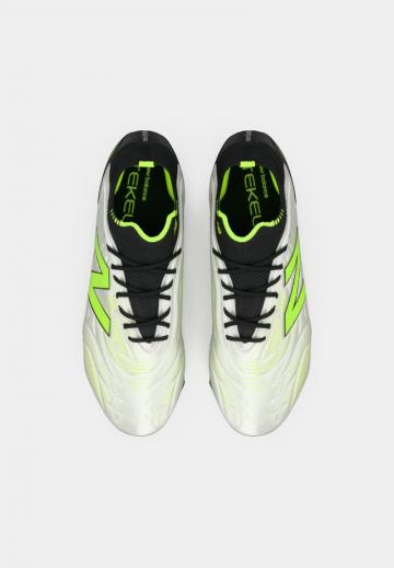 Футбольные бутсы