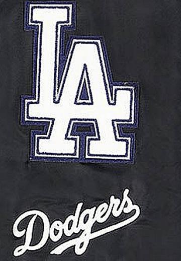 Куртка бомбер