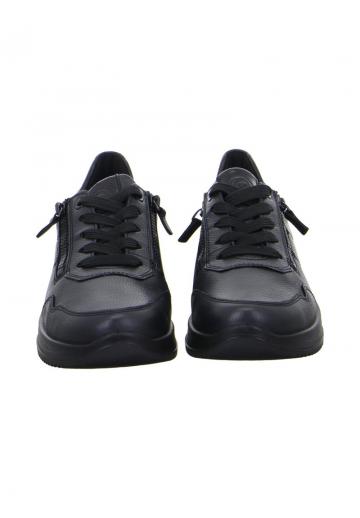 Гандбольные кроссовки