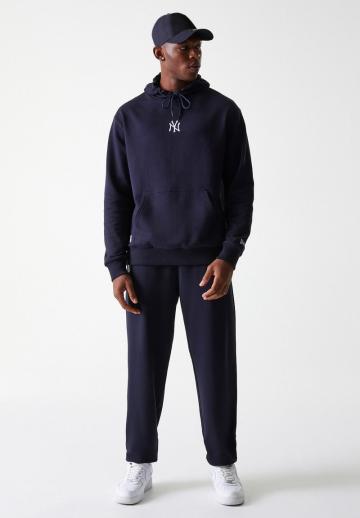 Спортивная кофта