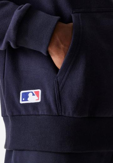 Спортивная кофта