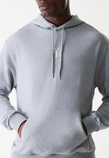 Спортивная кофта