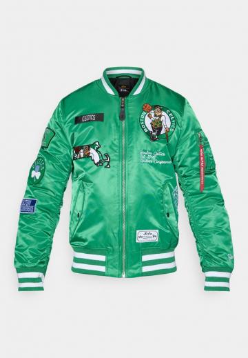 Спортивная куртка