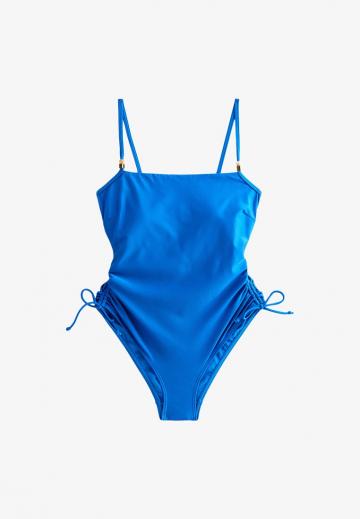 Слитный купальник