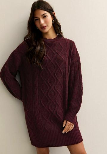 Вязаное платье