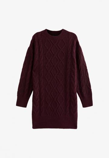 Вязаное платье