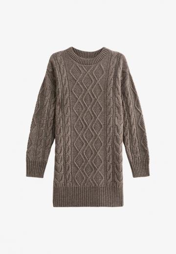 Вязаное платье