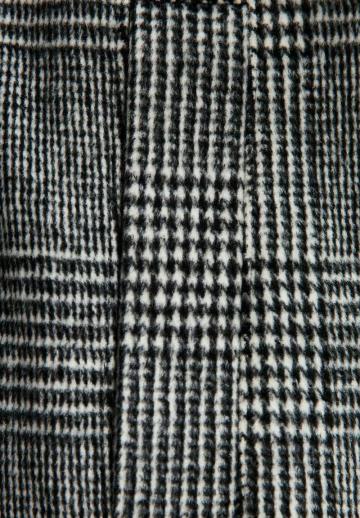 Шерстяное пальто