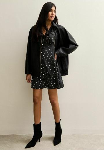 Короткое платье