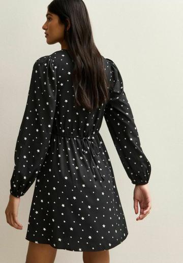 Короткое платье