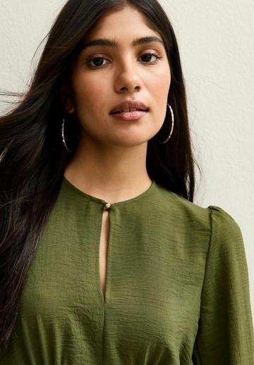 Короткое платье