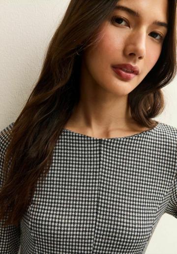 Короткое платье