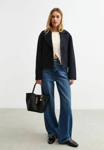 Джинсовая жилетка