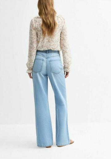 Свободные джинсы