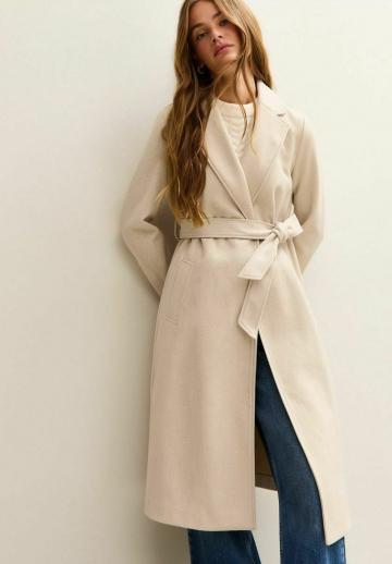 Шерстяное пальто