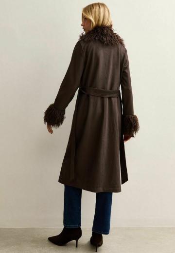 Шерстяное пальто