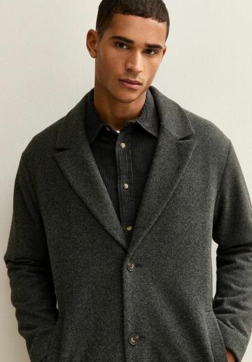 Шерстяное пальто