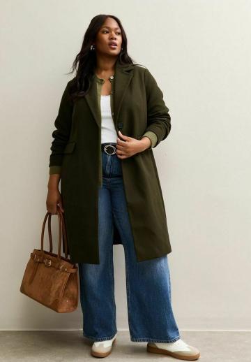 Шерстяное пальто