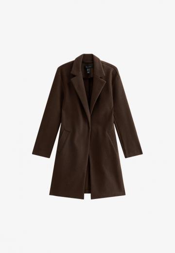 Короткое пальто