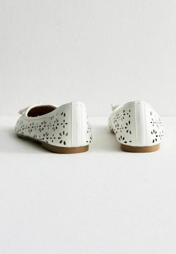 Гандбольные кроссовки