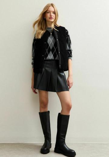 Кожаная юбка