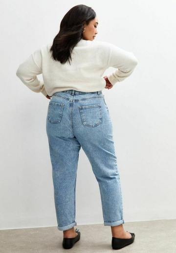 Узкие джинсы