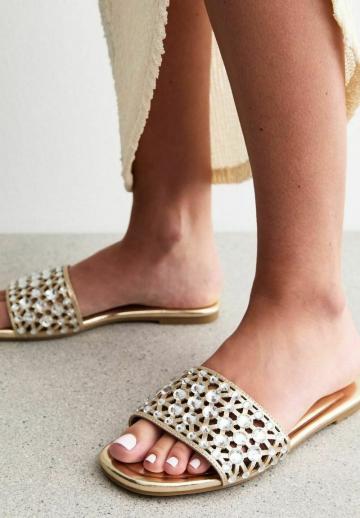 Гандбольные кроссовки