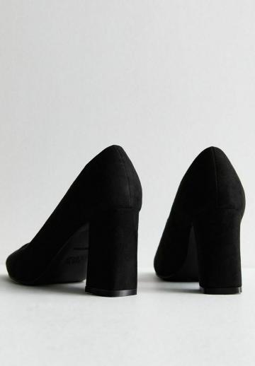 Туфли с высоким носом