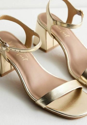 Гандбольные кроссовки