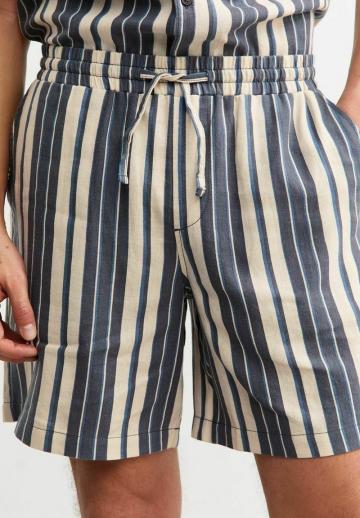 Пижама с шортами