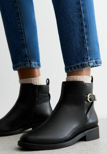 Широкие сапоги