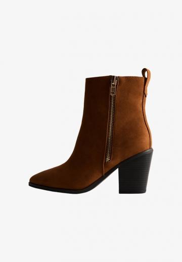 Широкие сапоги