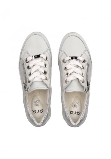 Гандбольные кроссовки