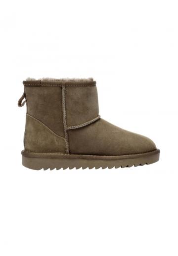 Широкие сапоги