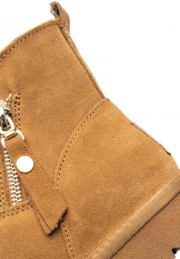 Широкие сапоги