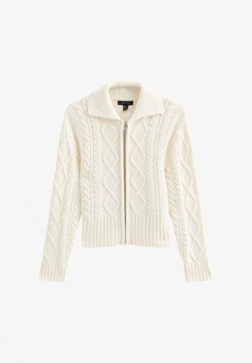 Вязаная кофта