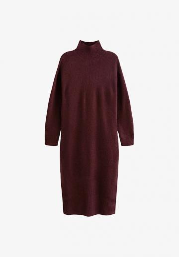 Вязаное платье