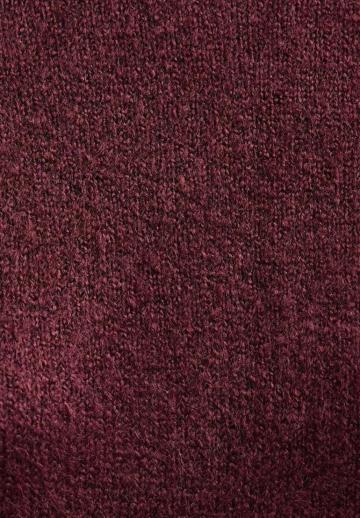 Вязаное платье