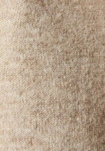 Вязаное платье