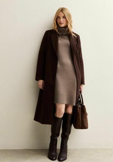 Вязаное платье