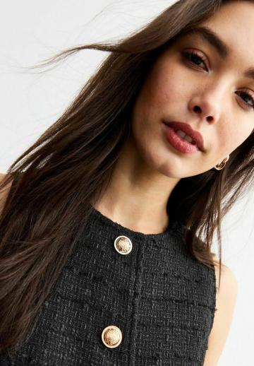 Джинсовая жилетка