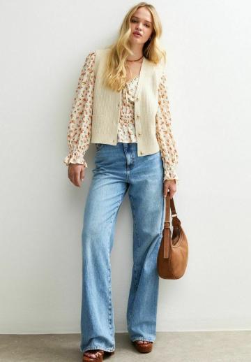 Джинсовая жилетка