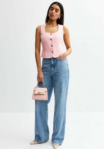 Джинсовая жилетка